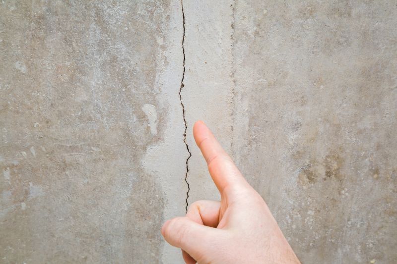 Wall Crack Sealing