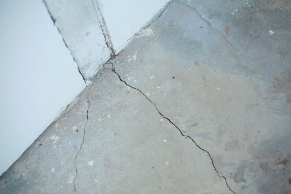 Garage Crack Repair in Cedar Rapids