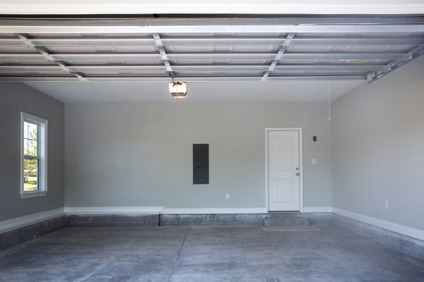 Garage Concrete Repair in Cedar Rapids